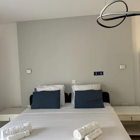 1br Flat W Double Bed Rm 3 3* Pafos