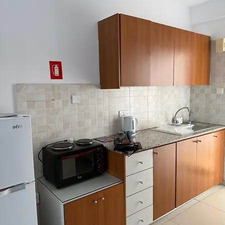 1br Flat W Double Bed Rm 3 Aparthotel